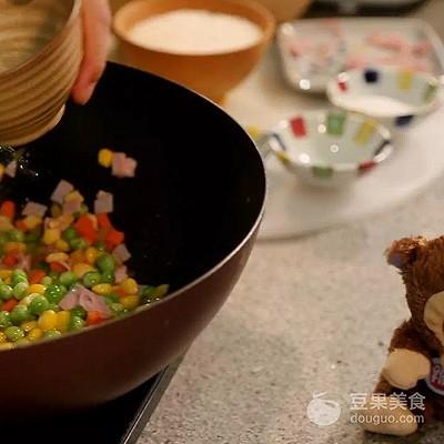 五色饭的做法，五色饭的做法及由来（五彩焖饭—超简单超快手）