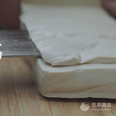 炖猪心汤的做法，炖猪心汤的做法和功效（猪心汤——汤店的做法）