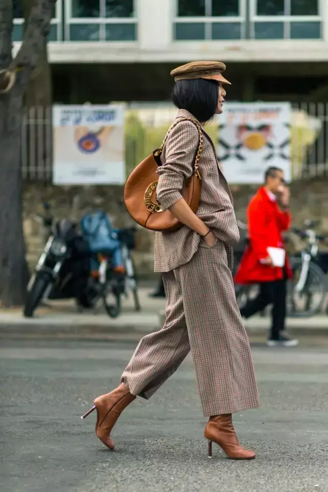 小象钱包打联系人吗，小象钱包打款到哪里（这些包包界的“当红炸子鸡”）