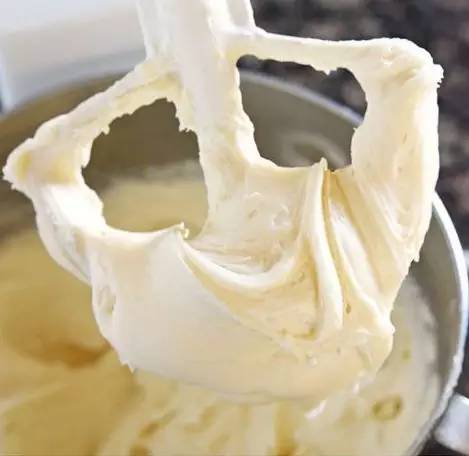 拉丝的是奶酪还是芝士，拉丝的是芝士还是奶酪（终极区分超市常见的芝士种类）