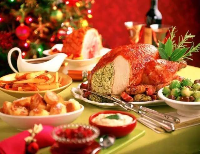 感恩节时应该吃什么，感恩节一般都吃什么（舌尖上的感恩节美食）