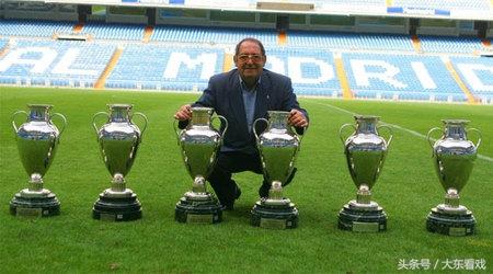 欧冠奖杯值多少块钱（欧洲冠军联赛大耳朵杯有几个真品被保存，都在哪－世界足球回顾十）