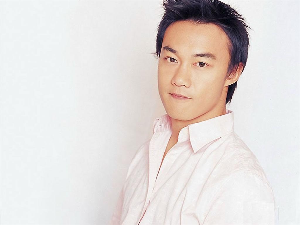 陈奕迅 - 一夜销魂歌词是什么，陈奕迅演唱会（陈奕迅所有歌曲串联《浮夸》）