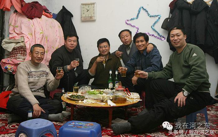 花未央是什么意思，花开未央前一句是什么（雪落花未央<梁孟华>）