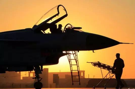 转隶是什么意思，人员转隶是什么意思（说说普通军人那些事儿）