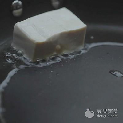 炖猪心汤的做法，炖猪心汤的做法和功效（猪心汤——汤店的做法）