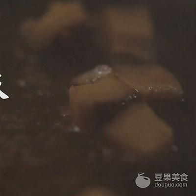 炖猪心汤的做法，炖猪心汤的做法和功效（猪心汤——汤店的做法）