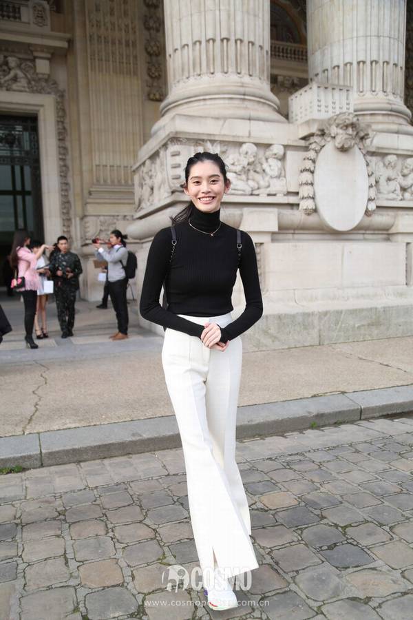 colove是什么牌子女装，lovelove是什么牌子（谁说超模不穿秋裤，你看奚梦瑶）