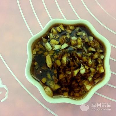 皮皮虾怎么吃做，皮皮虾怎做好吃（清蒸皮皮虾的做法）