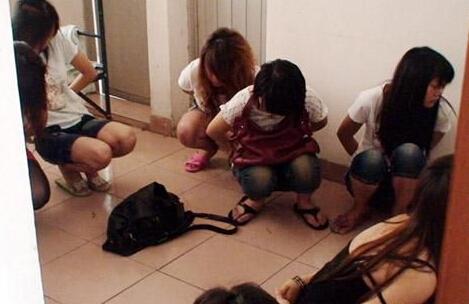 怎么辨别酒托，遇到酒托怎么办（揭穿四平市“洋酒约会骗局”的秘密）