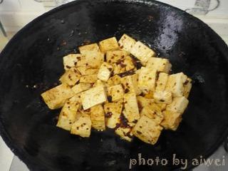 虾酱炒大葱豆腐的家常做法，葱花炒虾酱的做法（虾酱炒豆腐的家常做法，好吃）