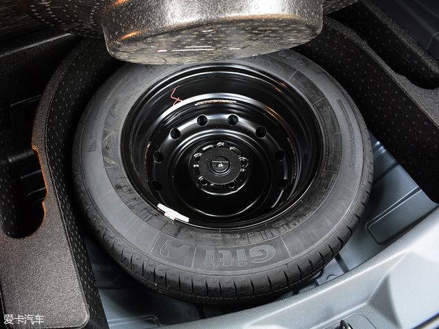 外观逐步进化 东风风行城市SUV景逸X5，外观逐步进化（爱卡试驾东风风行景逸X5）