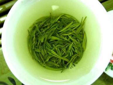 白豪银尖是什么茶，白毫银针属于白茶吗（二马茶文化，各省绿茶一览）