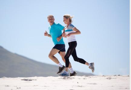 肺活量低怎么锻炼，练肺活量最有效方法（教你提升肺活量的方法怎样锻炼肺活量）