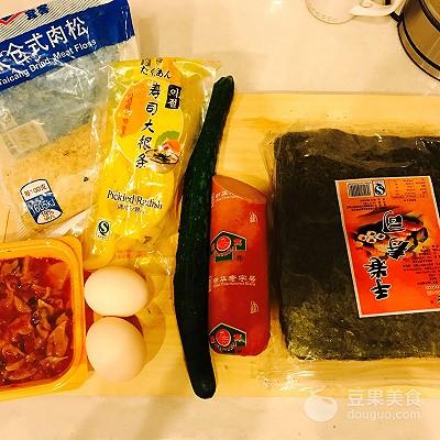 简单家常寿司的做法，寿司家常做法大全（家常寿司的做法）