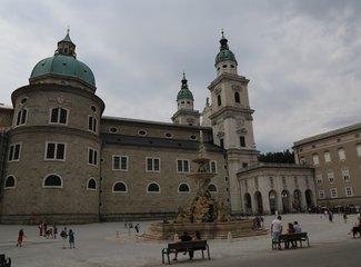 ovo是什么意思，备注ovo是什么意思（自驾中欧巴尔干12国）