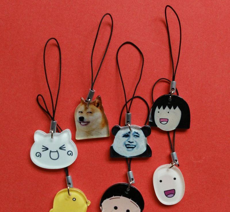 平安夜送什么礼物给女朋友，平安夜送什么礼物女朋友最好（适合送女朋友的十大礼物）