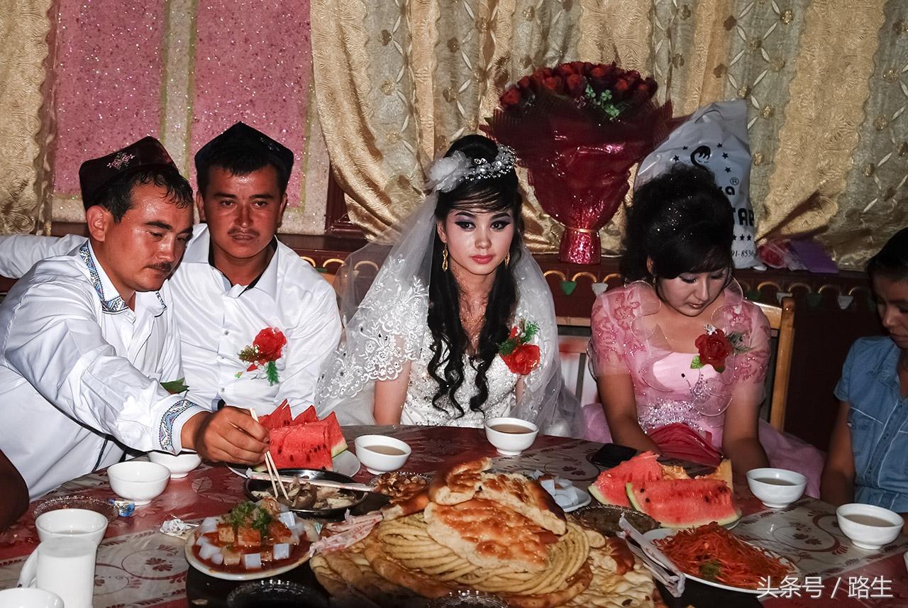 突厥族是现在哪个民族，契丹族是现在哪个民族（为什么说维吾尔族与突厥族没关系）