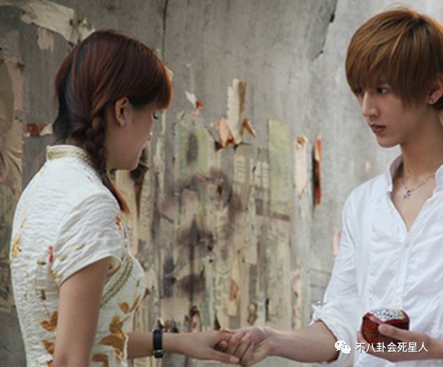 后弦的女友谁知道，后弦的女友谁知道是谁（被誉为“小周杰伦”）