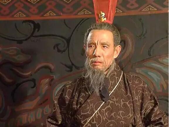 刘备的演员是谁，刘备的演员叫什么名字（历史上真实的曹操刘备司马懿）