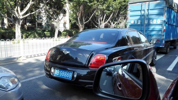 深圳车牌是什么开头，深圳车牌是什么开头念什么字（为什么深圳车牌是“粤B”）