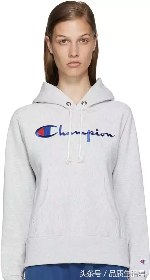 champion美版和日版有什么区别，如何区别Champion日版还是美版（为什么一件90年代风格的Champion）