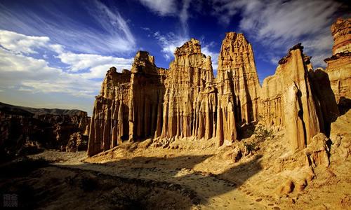 元旦手抄报的内容，欢庆元旦节手抄报的内容（关于元旦手抄报古诗及现代诗歌内容资料）