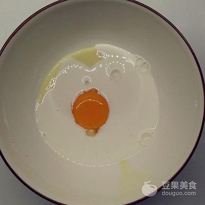 小鸡头饰的做法，小鸡头饰怎么制作（新年食谱——憨态可掬的小鸡烧果子）