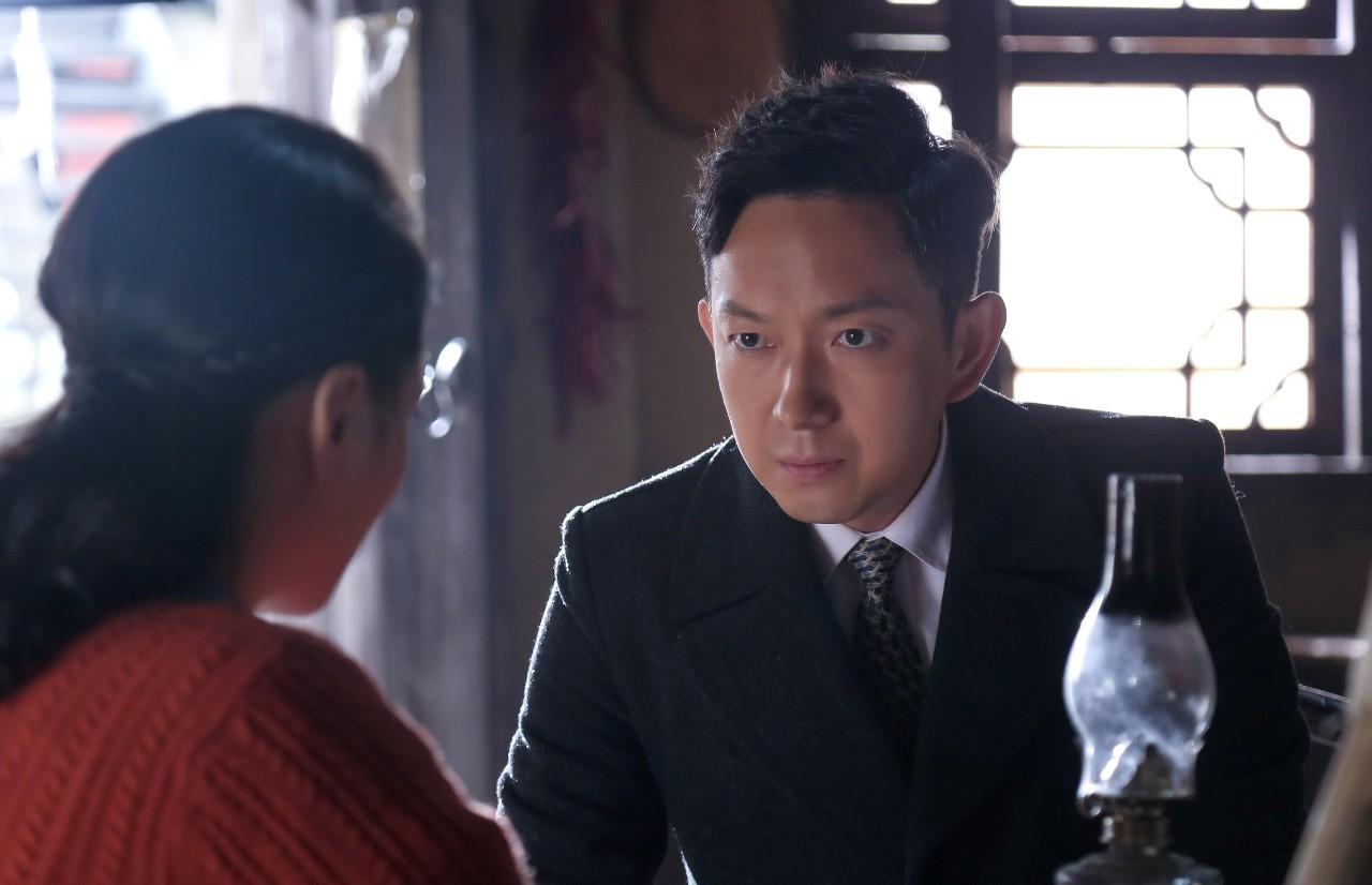 关亚 剧照杨鹤云 剧照孙布尔 剧照王春宇 剧照周惠林 剧照据悉,剧中的