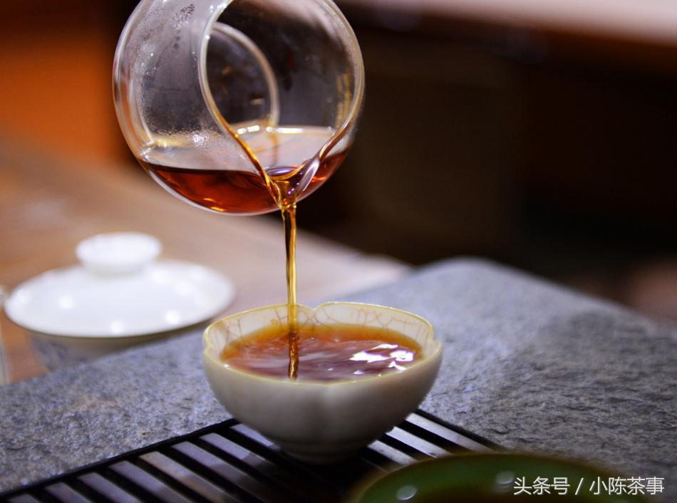 喝什么茶能降血压，高血压喝什么茶能降血压（超实用的5种降压茶）