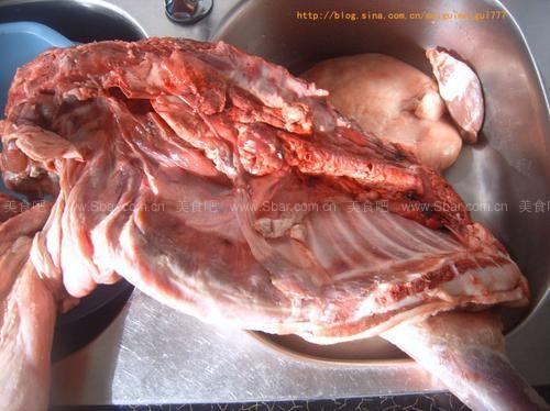 红焖羊蝎子，红焖羊蝎子正宗的做法（简单几步搞定家常红焖羊蝎子）