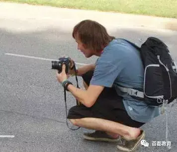 尥蹶子怎么读拼音 尥蹶子读音和解释，尥蹶子怎么读拼音（这些字我们整天都在说）