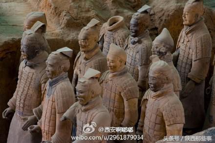 西安兵马俑旅游攻略，带你回到大秦帝国时期（西安旅行之秦始皇兵马俑微攻略）