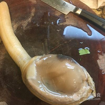 河蚌清理步骤图解视频教程，河蚌清理步骤图解 禁忌（象拔蚌刺身<附处理全过程>）