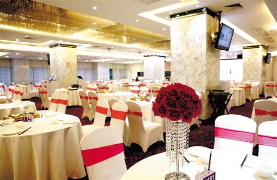 客家盆菜全家福，吃传统盆菜年味好意头