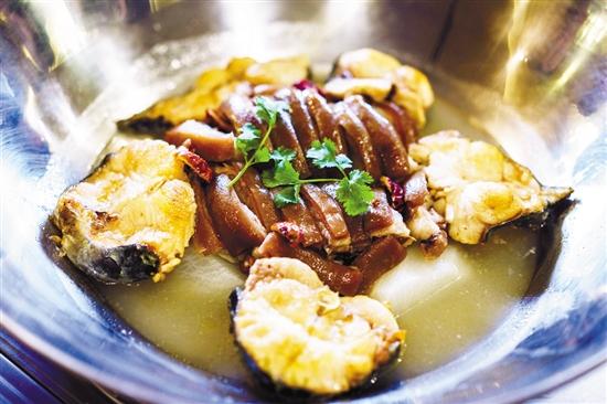 客家盆菜全家福，吃传统盆菜年味好意头