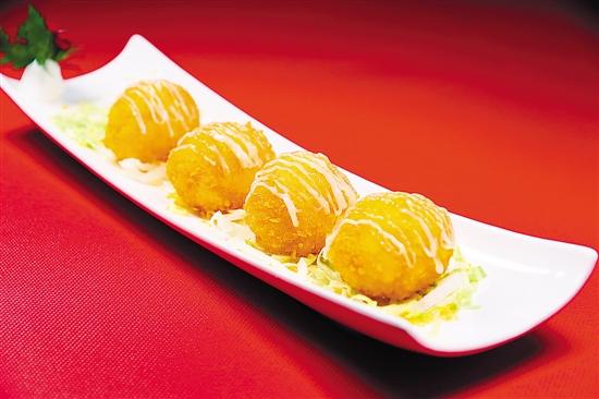 客家盆菜全家福，吃传统盆菜年味好意头