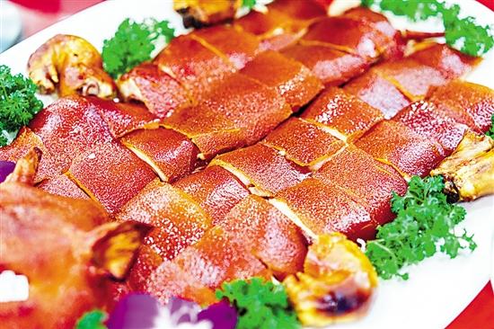 客家盆菜全家福，吃传统盆菜年味好意头