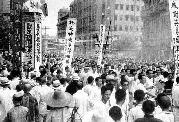 词:张海峰.曲:天浩.编曲:何东亮.合声:姚斯婷.