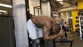 纹 身 男，微信头像，纹 身 男（却没看到他引以为傲的下半身）