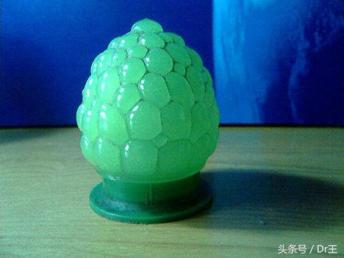 干癣成因有内与外之分，干癣是怎么形成的（干癣抓到破皮，原是免疫疾病）