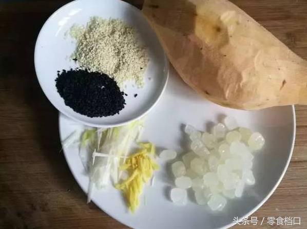 糖溜地瓜怎么做，糖溜地瓜怎么做 蒸熟的地瓜（技术含量超高晶莹剔透的糖溜红薯）