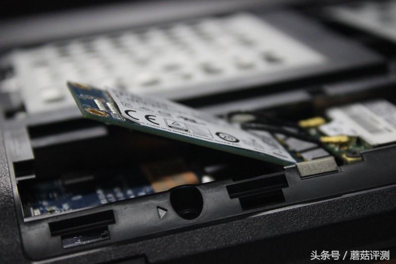 联想z400，联想笔记本z400亮度怎么调节。电源选项和fn+小太阳都没有反应（升级联想小Y、从固态硬盘入手—联想Y480升级MSATA固态）