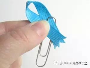 蛋糕盒丝带怎么系，方形蛋糕盒丝带怎么系（蛋糕盒丝带怎么系步骤）