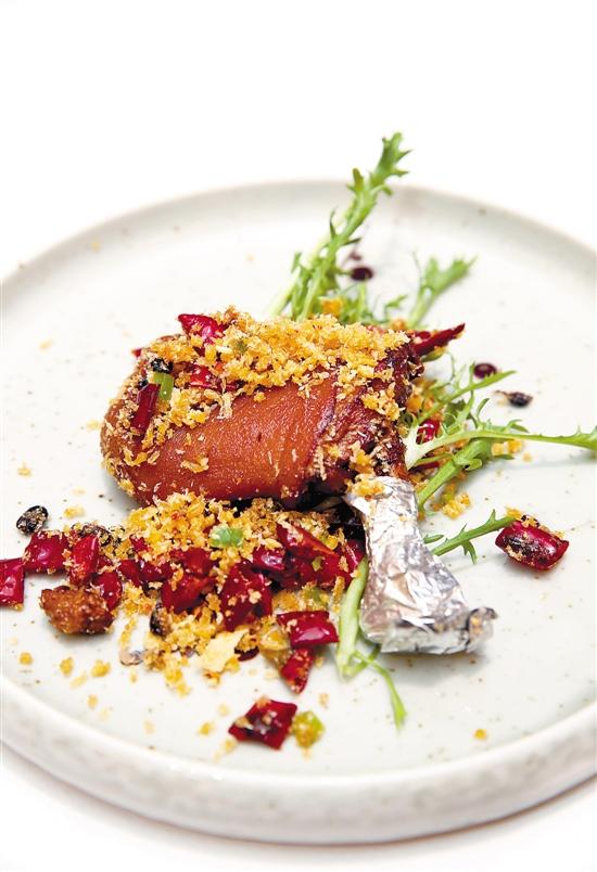 客家盆菜全家福，吃传统盆菜年味好意头