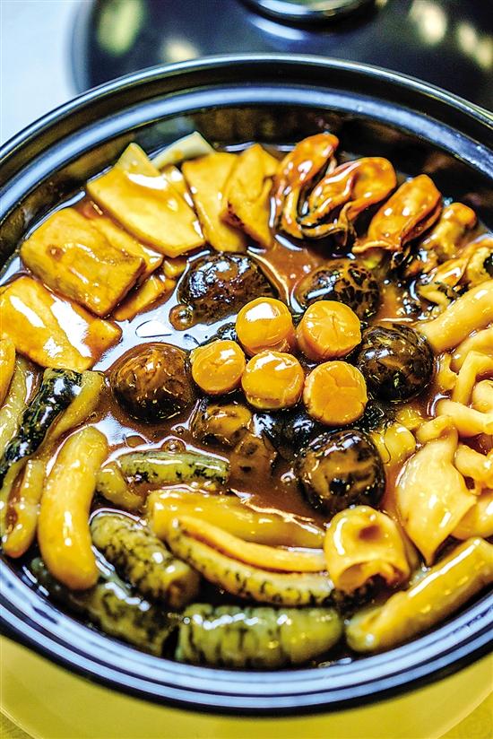 客家盆菜全家福，吃传统盆菜年味好意头