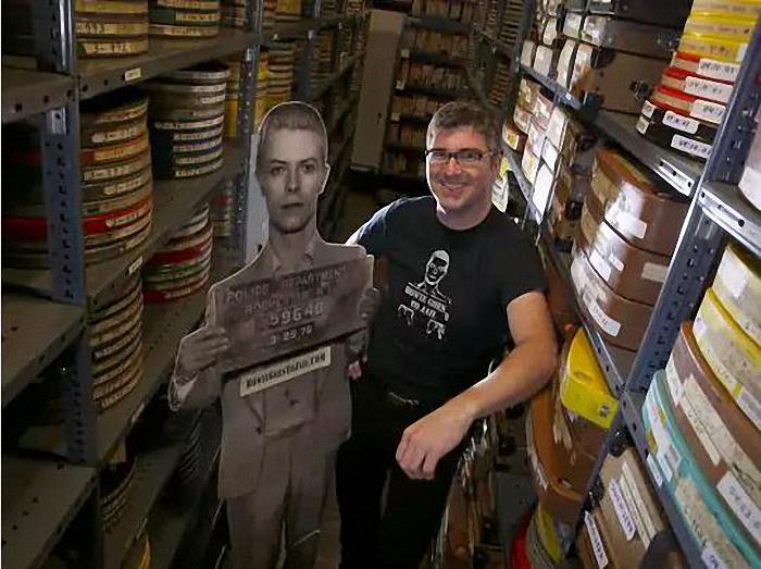 大卫的英文，下载大卫熊英语（和大卫·鲍伊一起被捕的女孩透露了当年内幕）