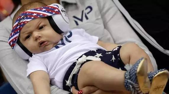 伦敦奥运会菲尔普斯，美国游泳运动员菲尔普斯的资料（菲尔普斯含泪谢幕）