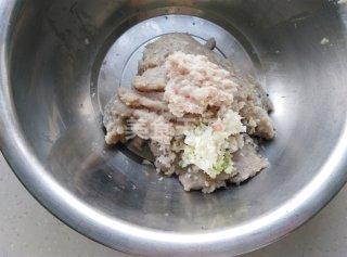 巴鱼丸子如何做，怎样做巴沙鱼丸子（威海特色鲅鱼丸子）