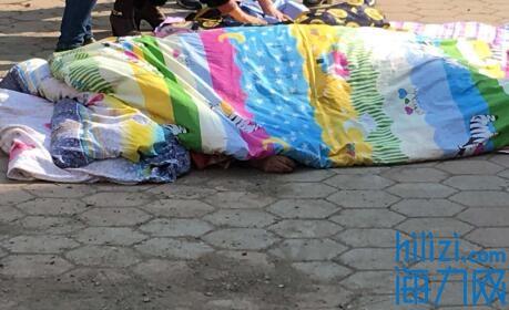 泡崖子家电维修拆装 泡崖一居民楼着火 一位七旬老人殒命